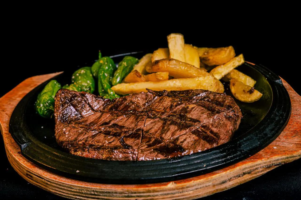 Steak Frites: A Simple Yet Indulgent Classic from Paris