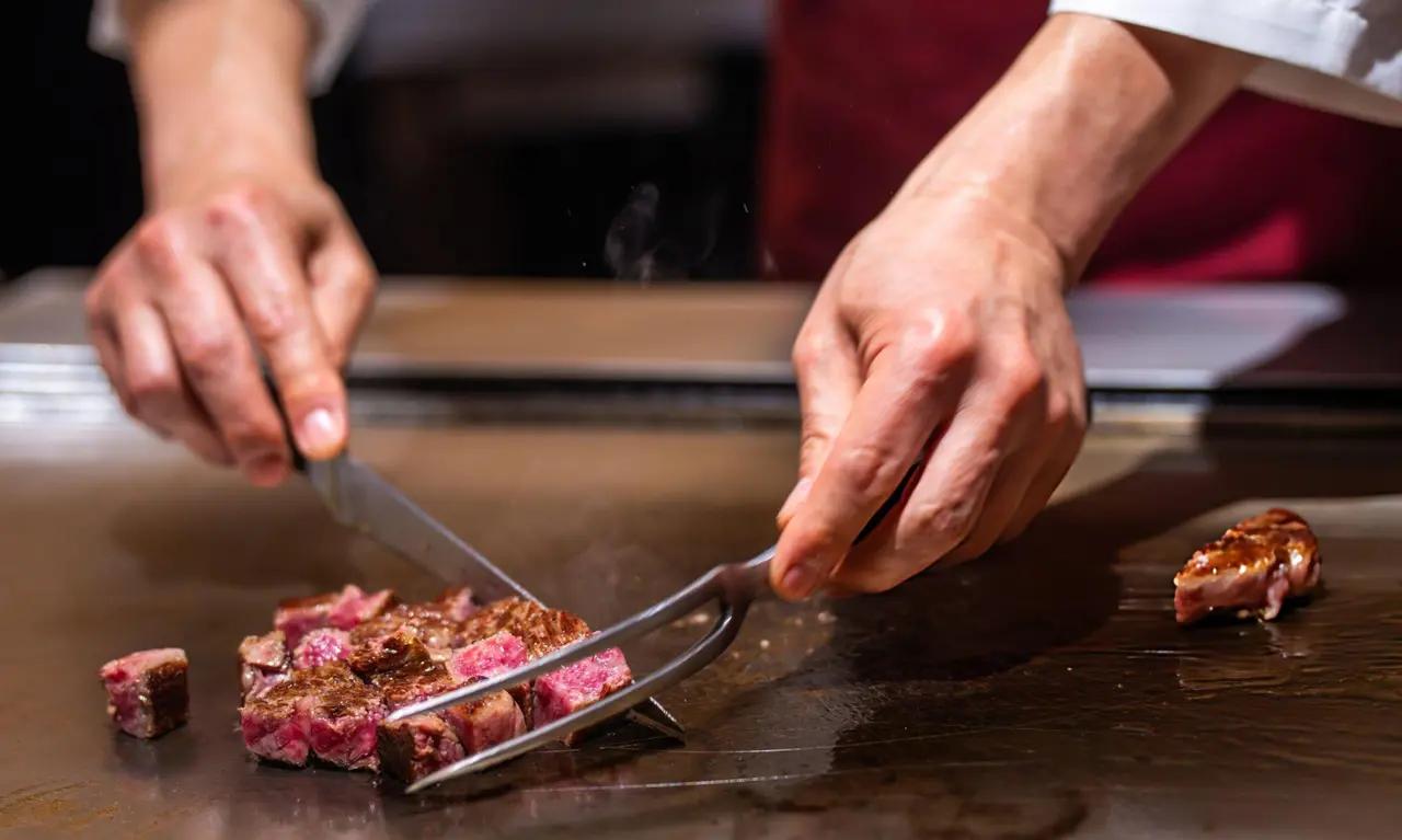 What Is Wagyu? An Exclusive Beef with Deep, Rich Flavor