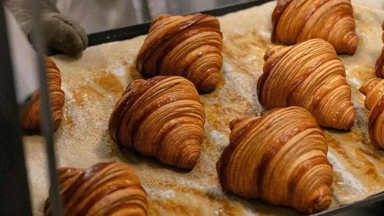 Apa Itu Viennoiserie? Seni Pastry Klasik Prancis yang Elegan